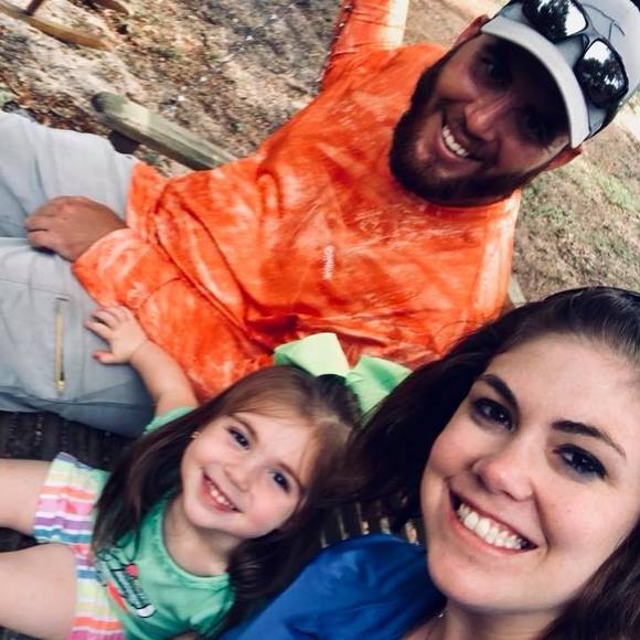 Meet your Posher, Amanda - Picture 1 of 1